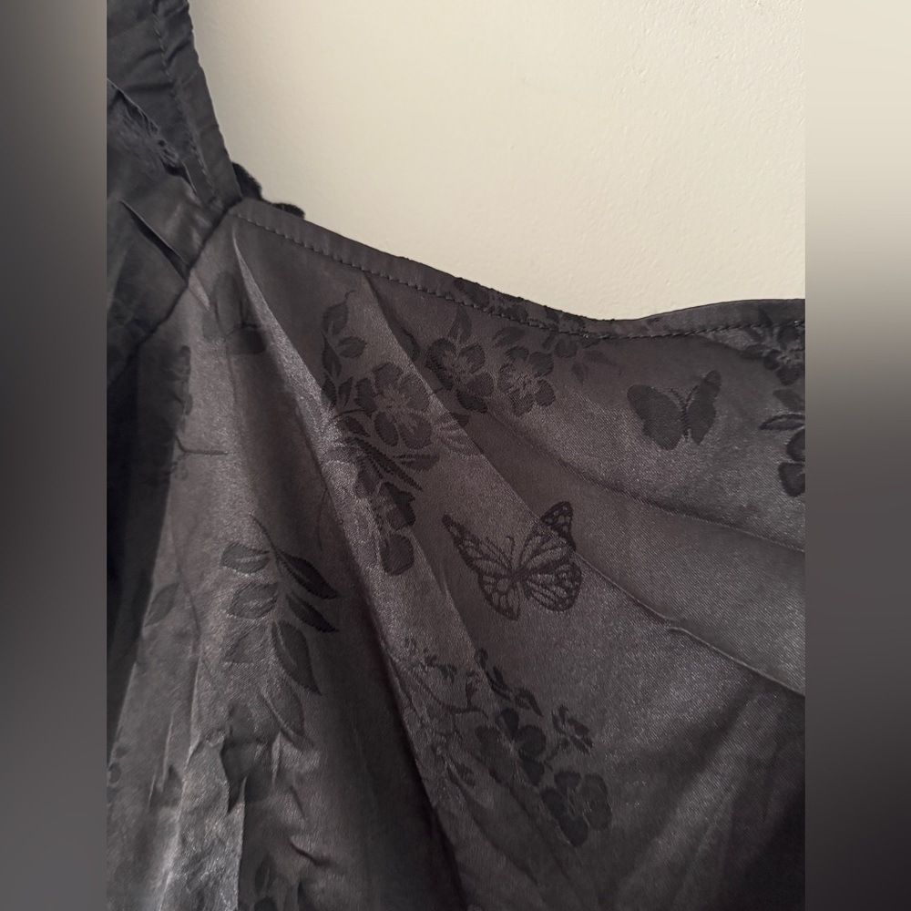 PacSun LA Hearts Black Satin Long Sleeve Bustier Crop Top Flower Butterfly - Picture 3 of 5